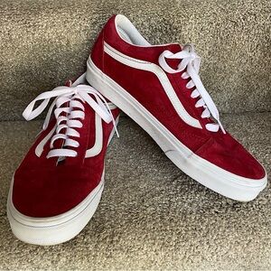 🎉VANS Old Skool Suede Shoe, Women’s Size 10/Men’s 8.5, Red/White